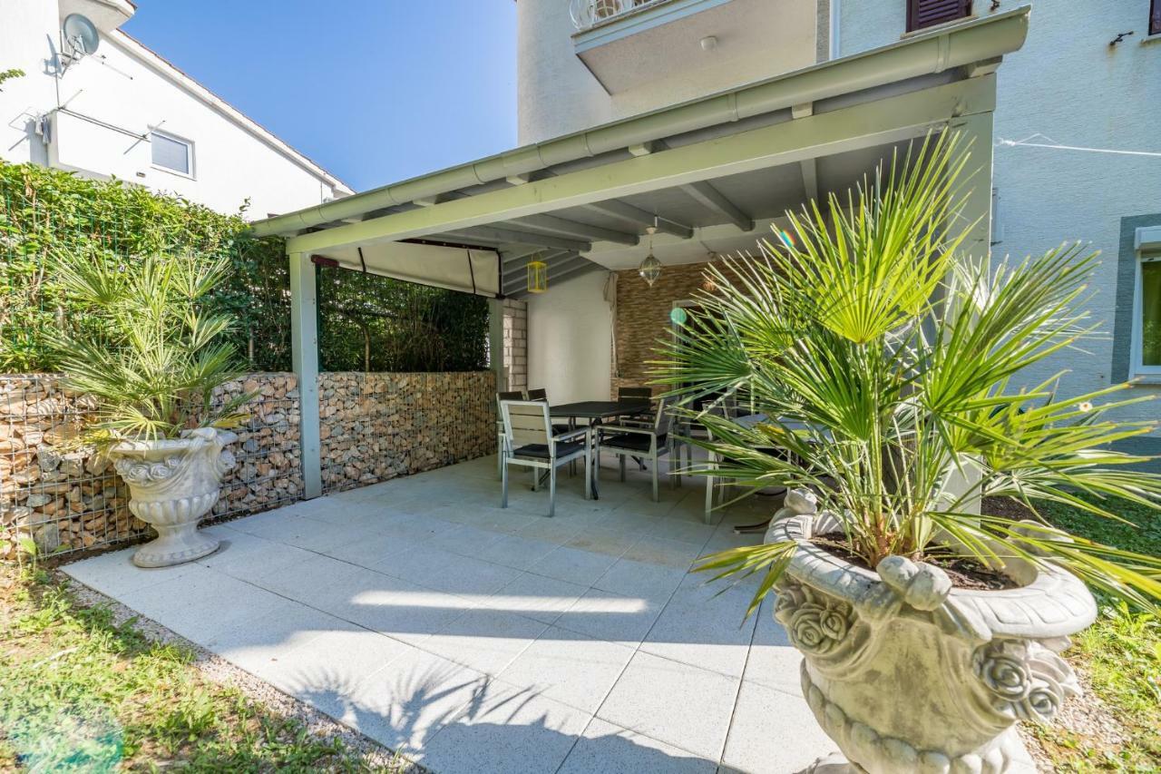 באסקה Apartment Pavic Garden מראה חיצוני תמונה