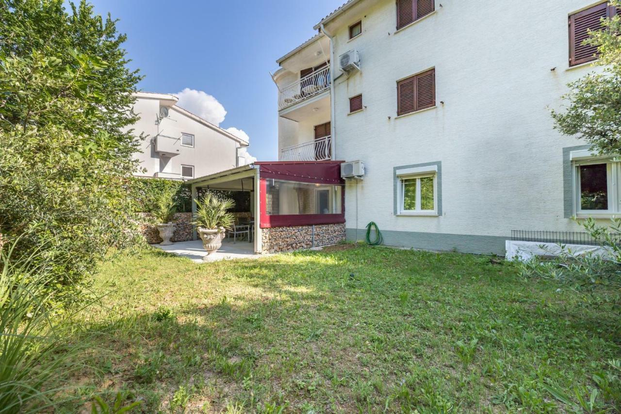 באסקה Apartment Pavic Garden מראה חיצוני תמונה