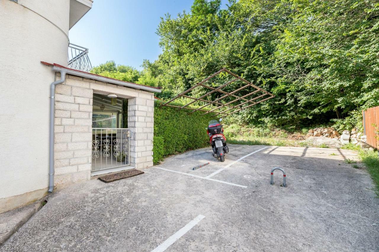 באסקה Apartment Pavic Garden מראה חיצוני תמונה